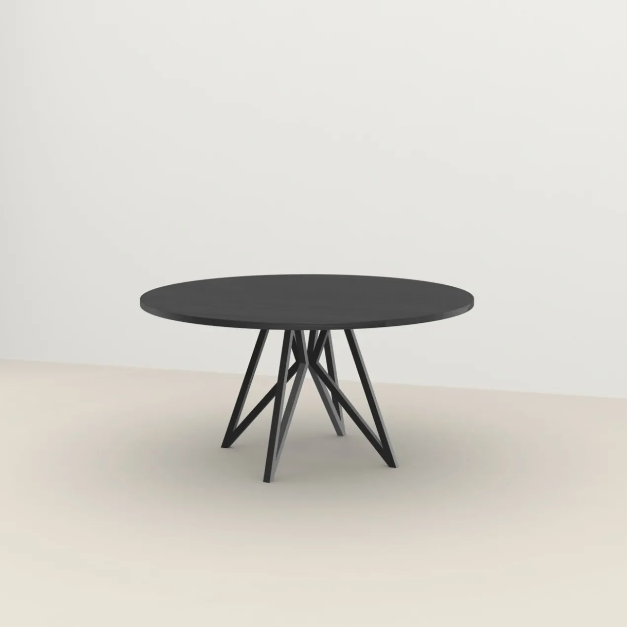 Studio HENK tafel Butterfly Rond Quadpod - zwart frame, zwarte beits ⌀150 | Zwarte Beits | Rechte Rand | Frame Zwart