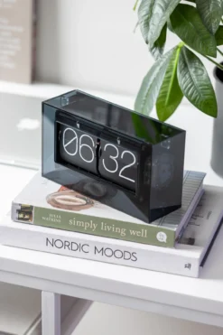 Table clock Boxed Flip acrylic black