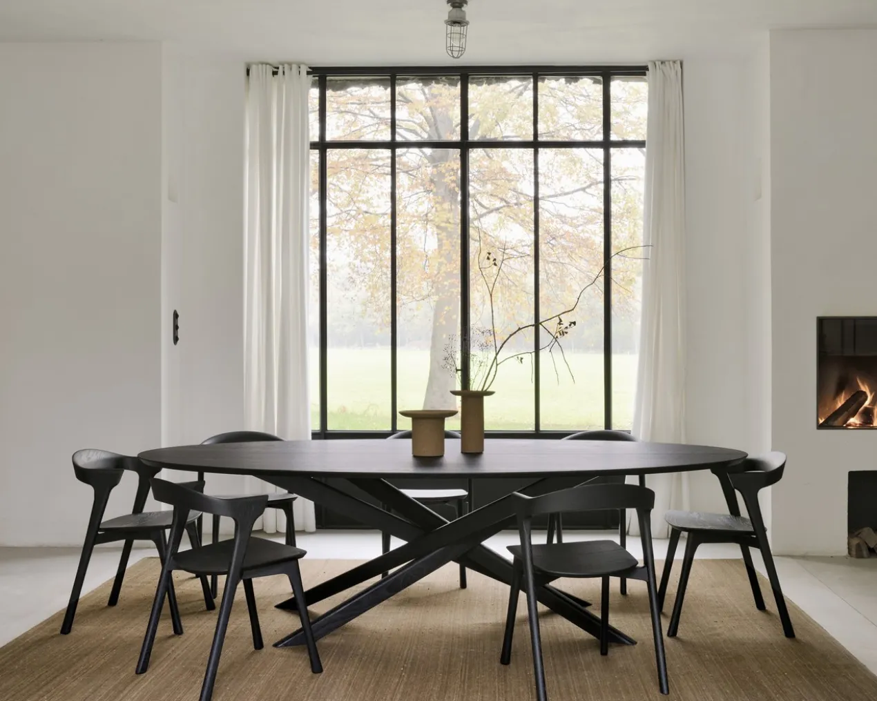 Tafel Mikado ovaal - 267X138 - eiken