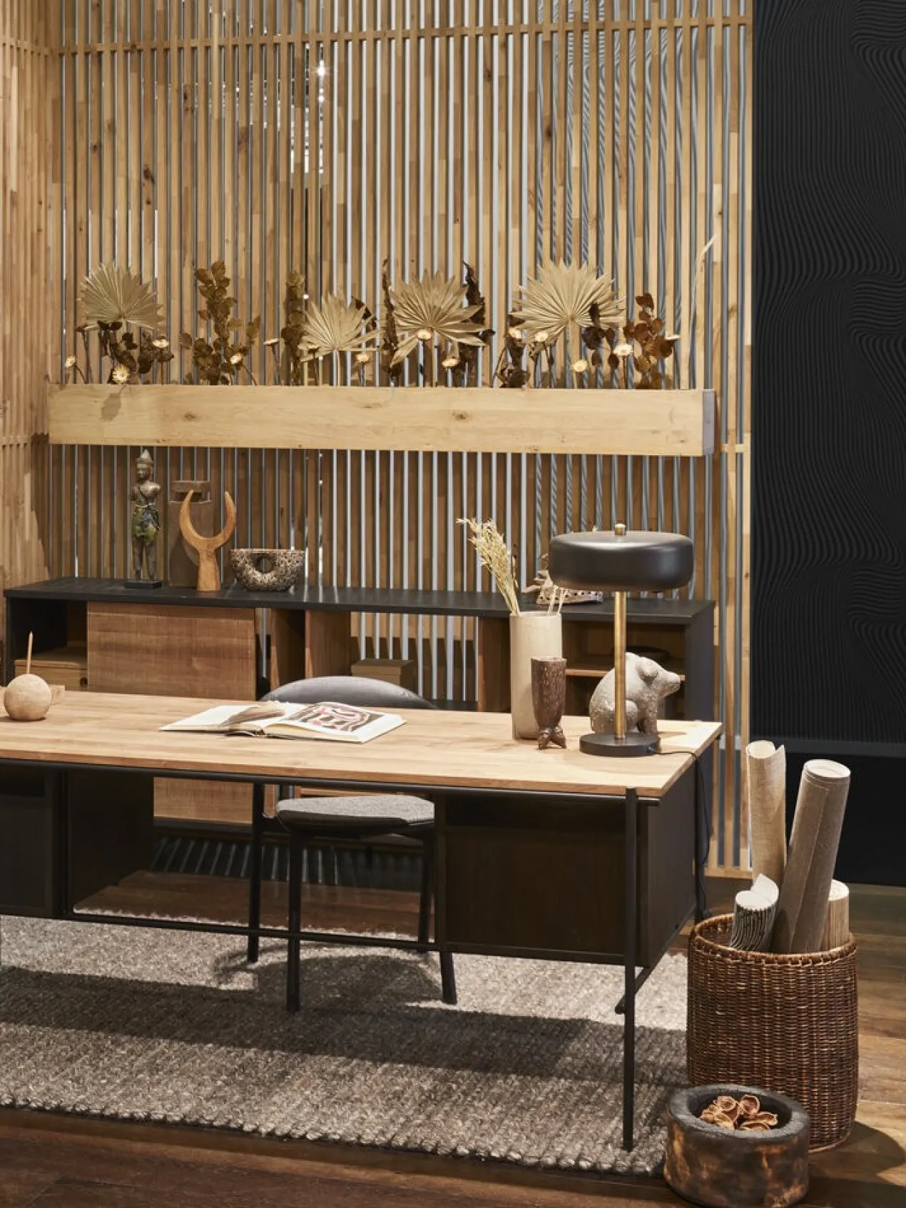 Teak Oscar bureau met laden