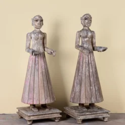 Temple Guardians - Handgesneden Tempelwachters