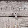 Thanjavur - Handgesneden Mangohouten Dressoir