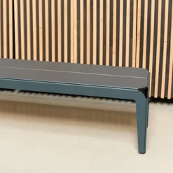 Tuinbank Bended Bench 140 pale green