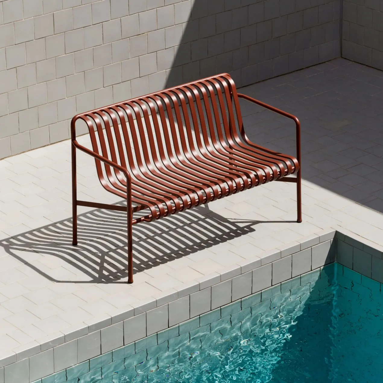 Tuinbank Palissade Dining met armleuning iron red