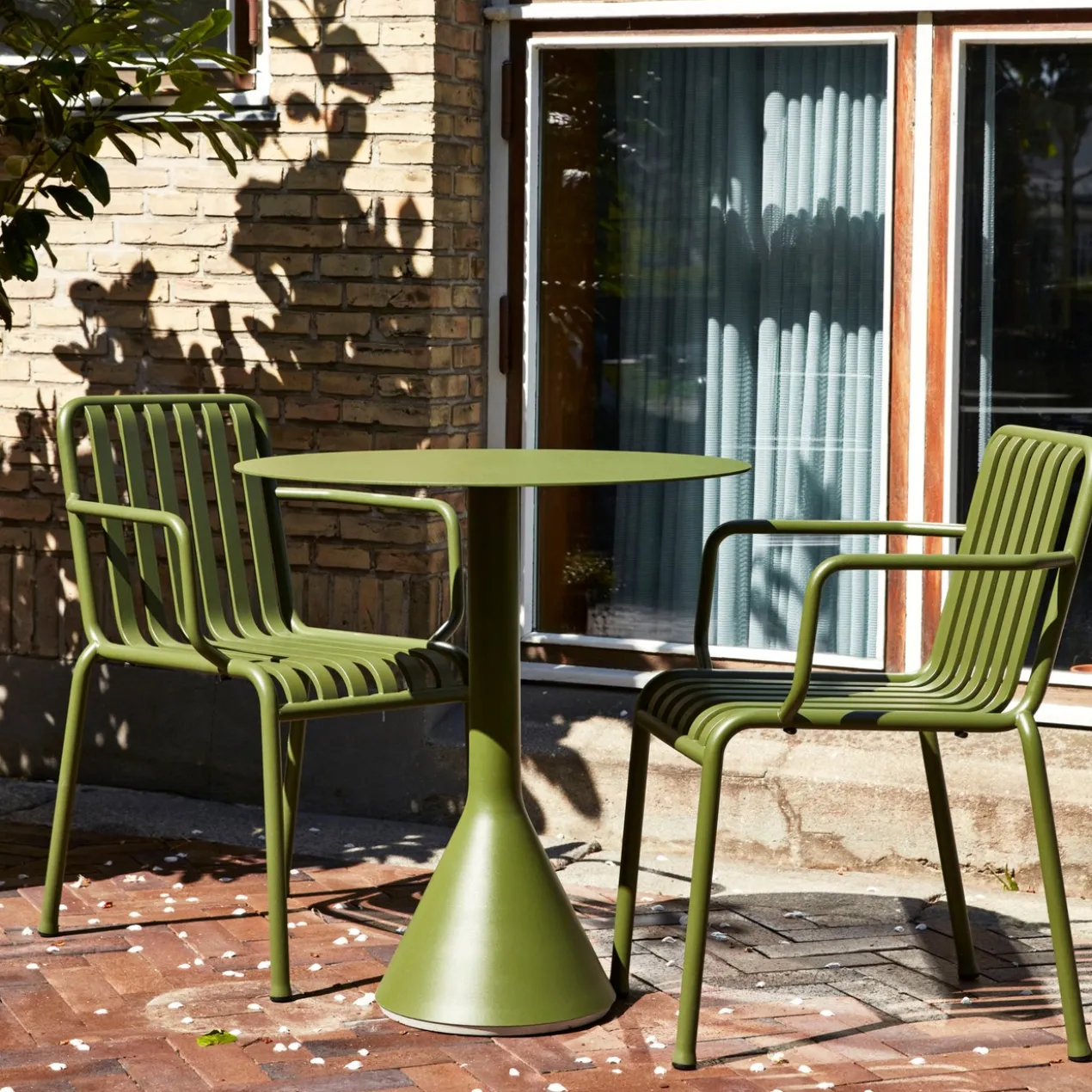 Tuinstoel Palissade met armleuning olive
