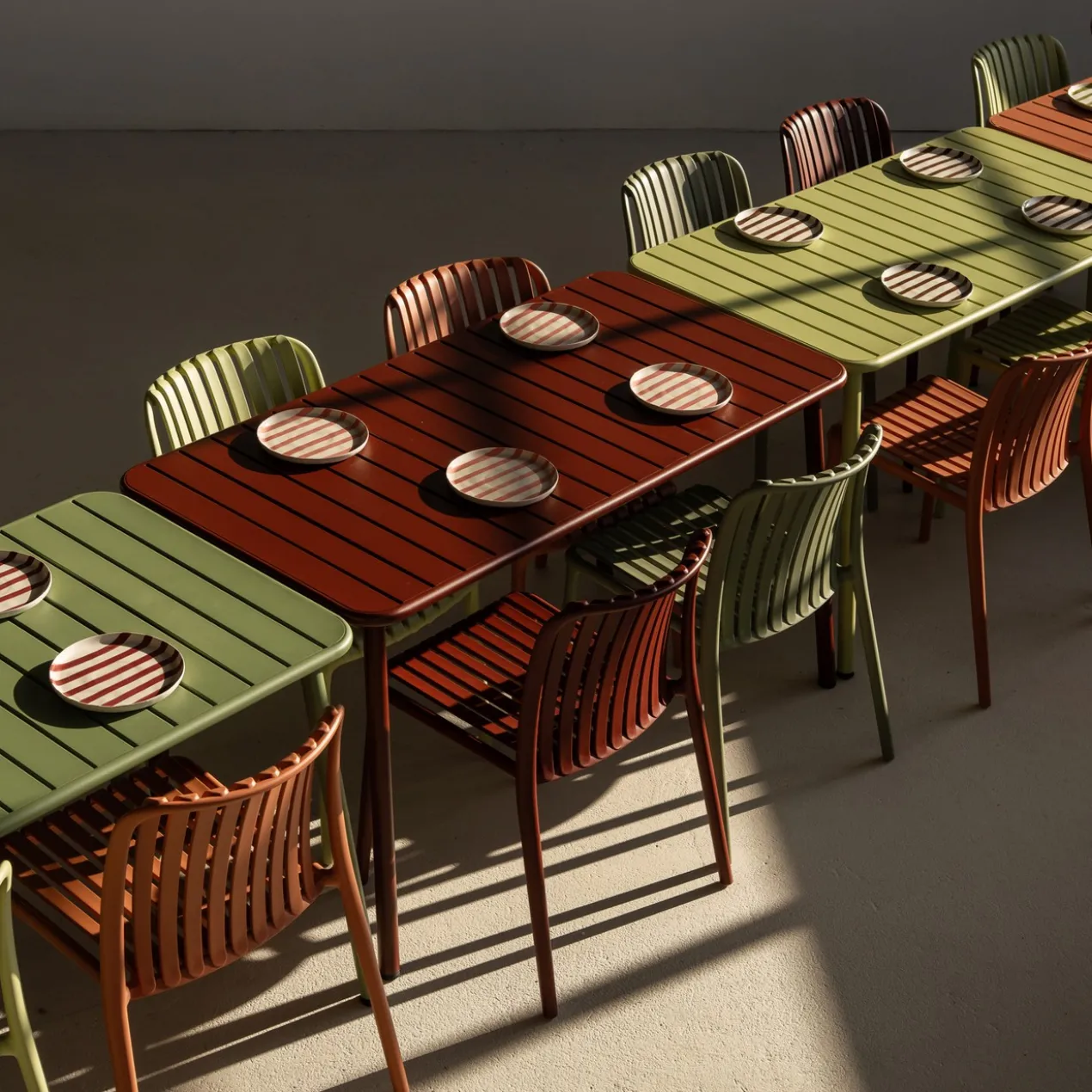 Tuintafel Ruben warm green 140x70 cm