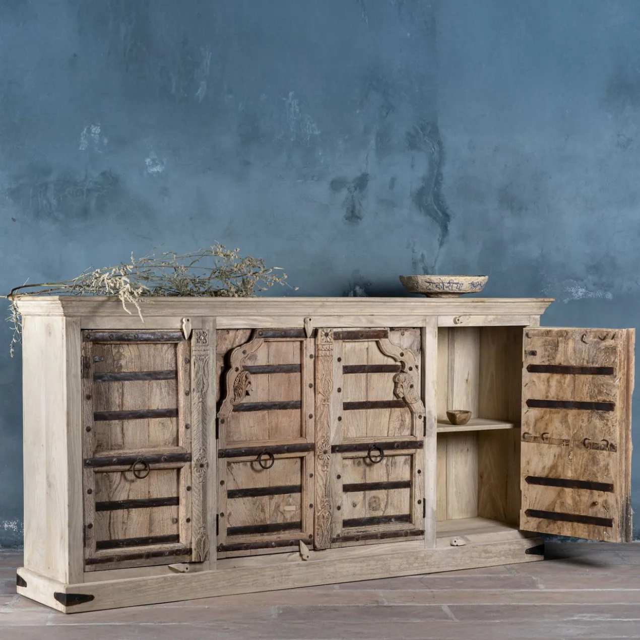 Uniek Dressoir Laya #1