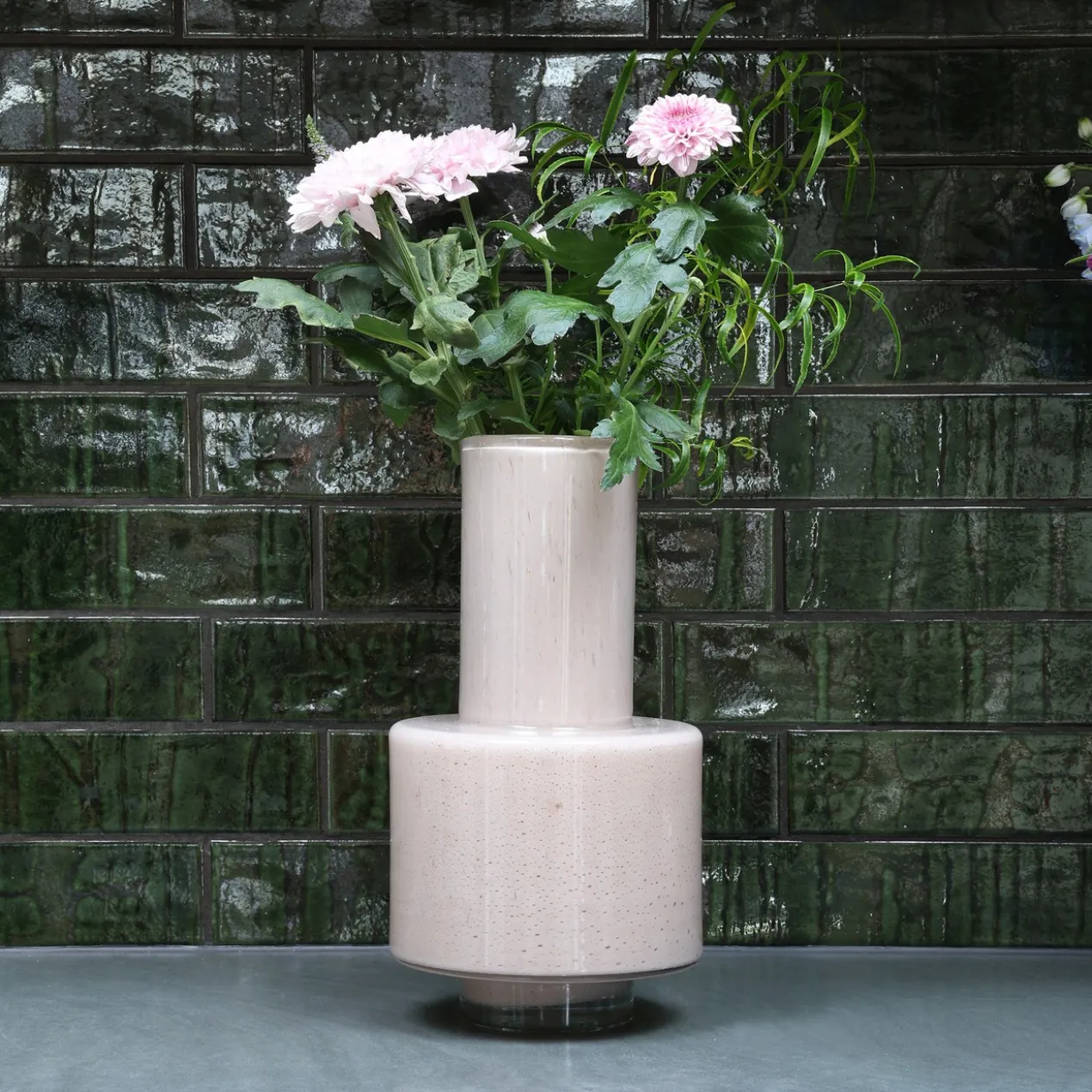 Vaas Volta Elite Ø19 cm ivory