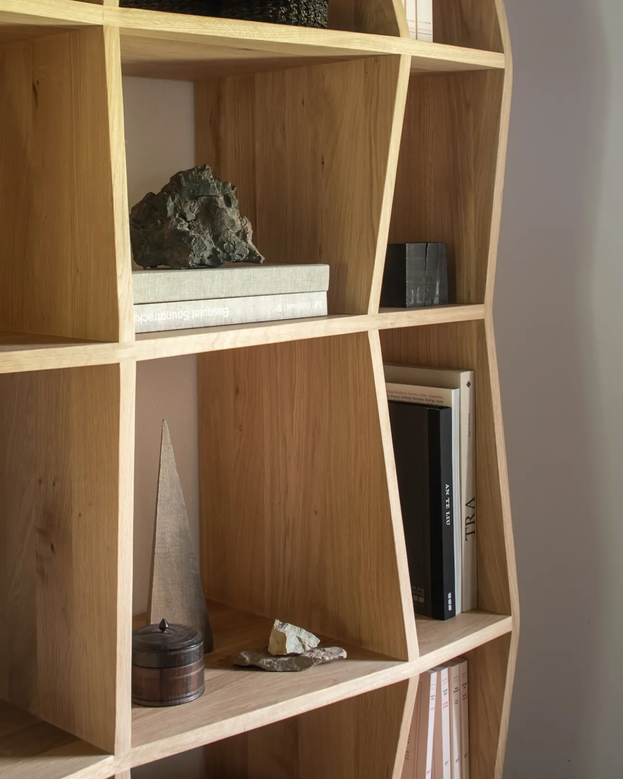 Vakkenkast Z Rek - eiken geolied - 125x37x207 cm