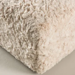 Vierkante schapenvacht poef Erla Beige
