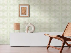 Vliesbehang retro patroon in de kleur vaalgroen - groen, crème Retro patroon op vliesbehang in de kleur vaalgroen - groen, crème #1