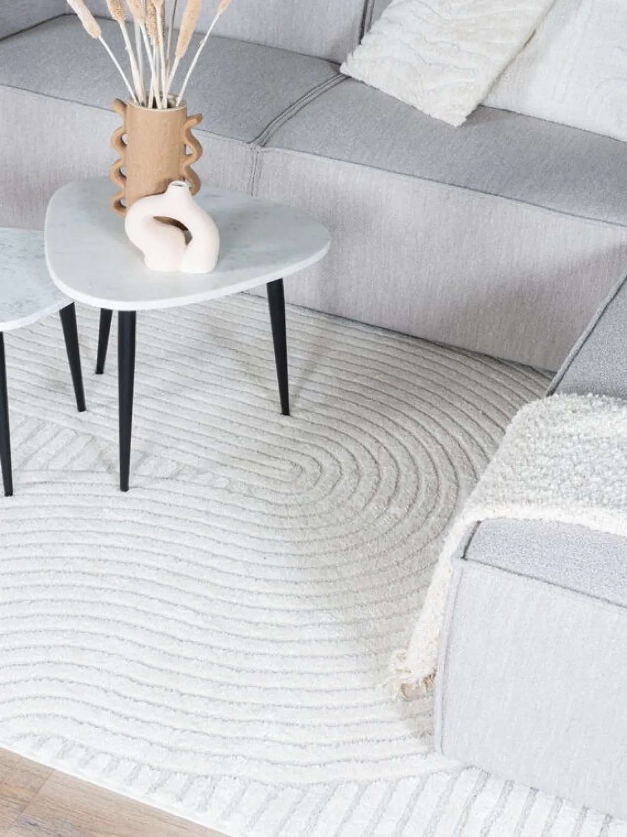 Vloerkleed Ella Cream 240 x 340 cm