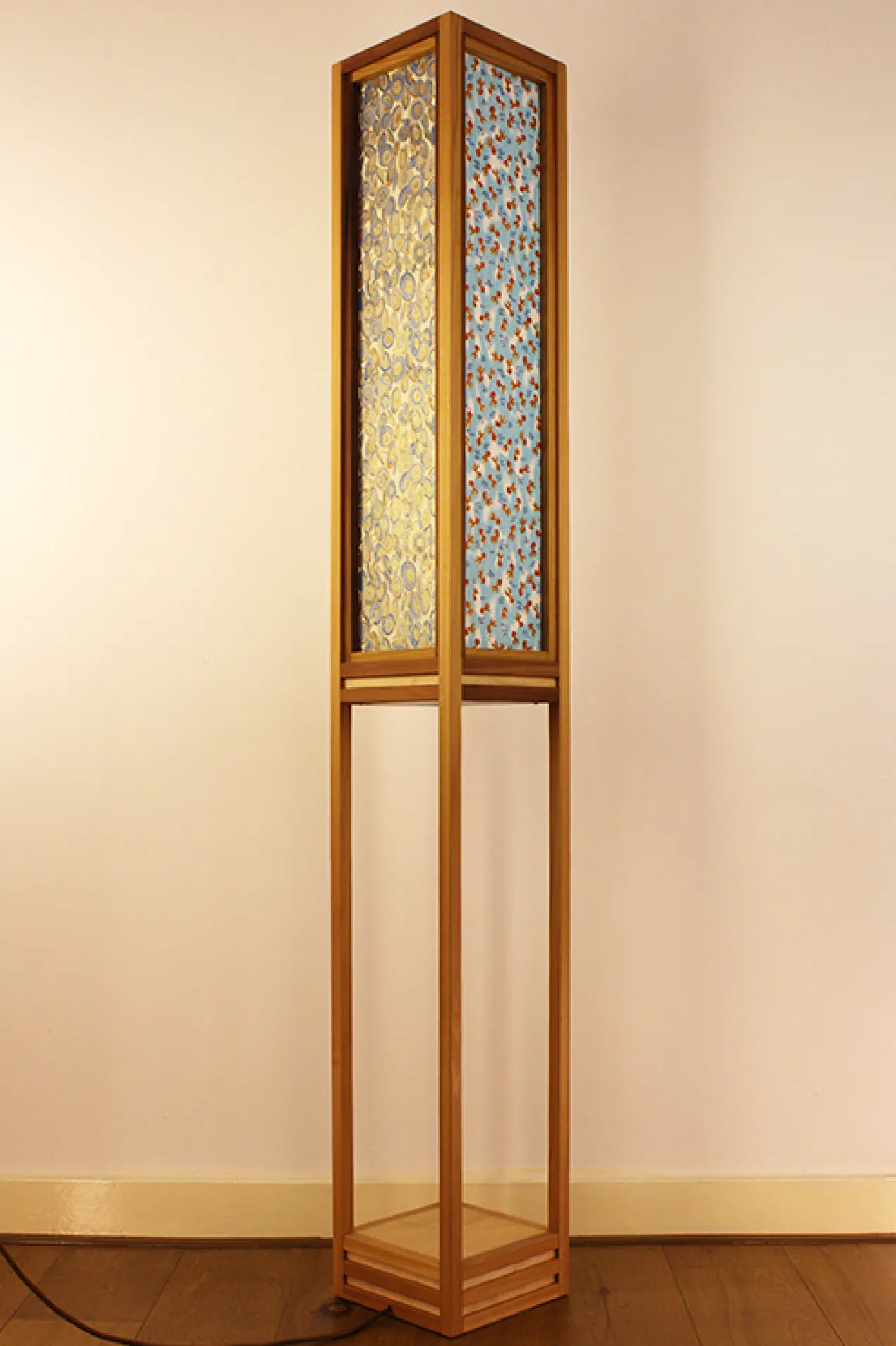 Vloerlamp Ginza cedar