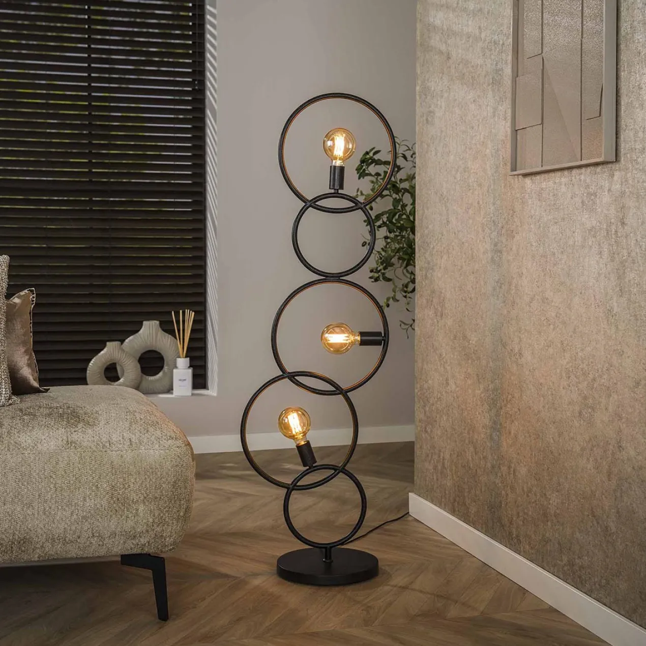 Vloerlamp Hollow