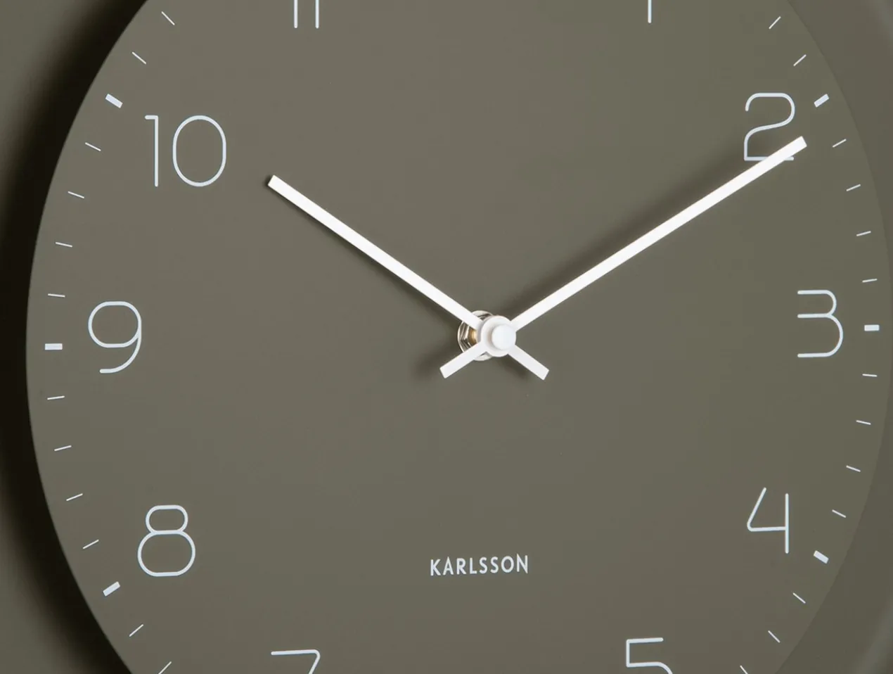 Wall clock Dual Disc metal moss green