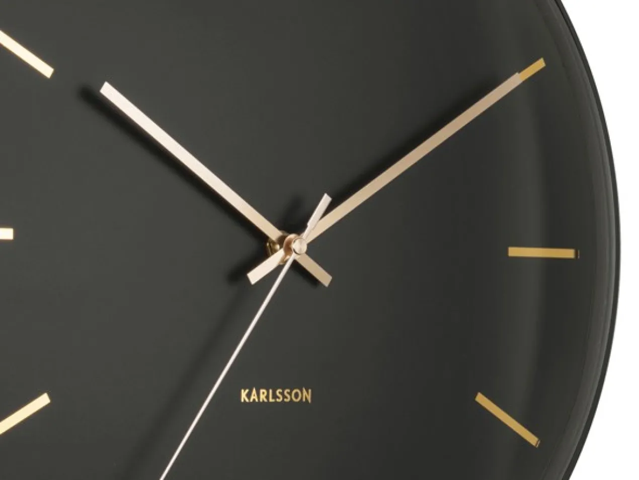 Wall clock Globe black, Design Armando Breeveld
