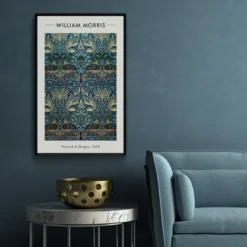 Walljar plexiglas schilderij - William Morris - Peacock and Dragon Plexiglas schilderij - 150 x 225 cm