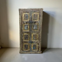 Wandkast 2 deur uniek primitieve