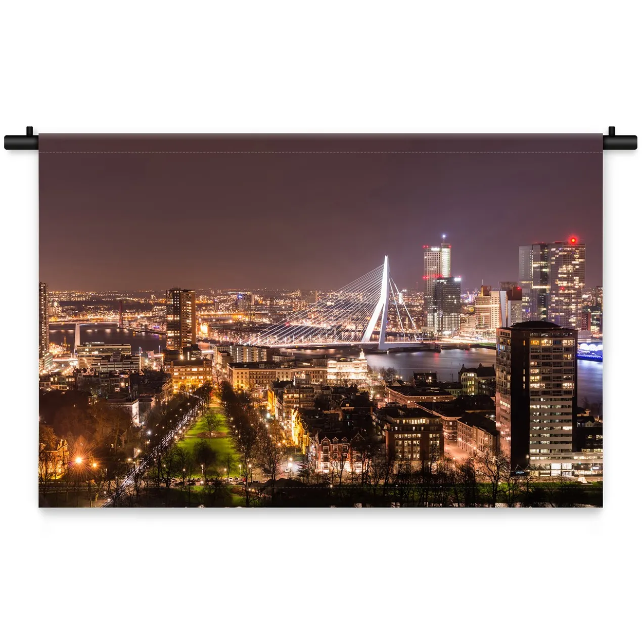 Wandkleed Skyline van Rotterdam in de avond gezien. 150 x 100 cm