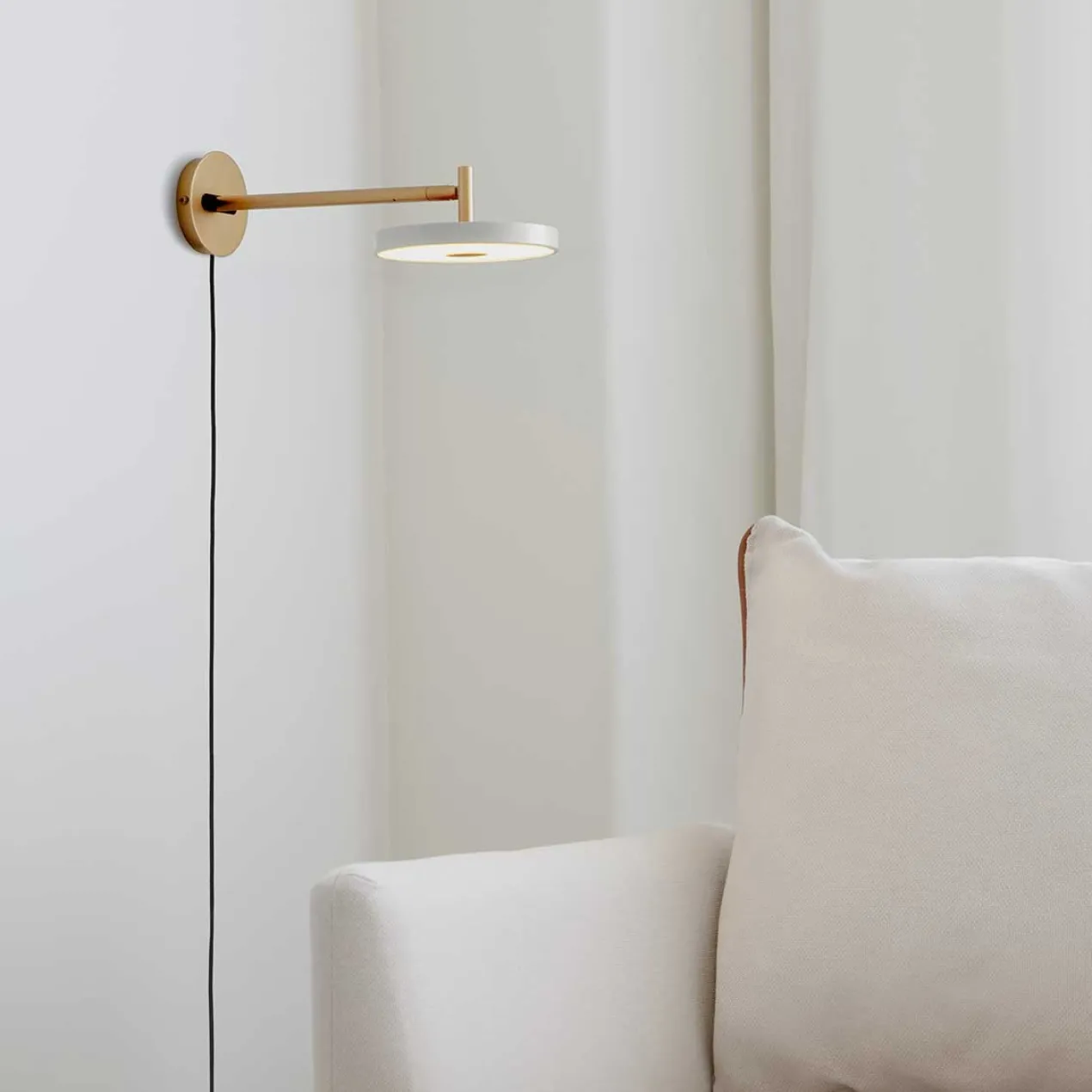 Wandlamp Asteria Long Olijf
