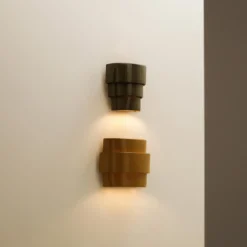 Wandlamp James ocher
