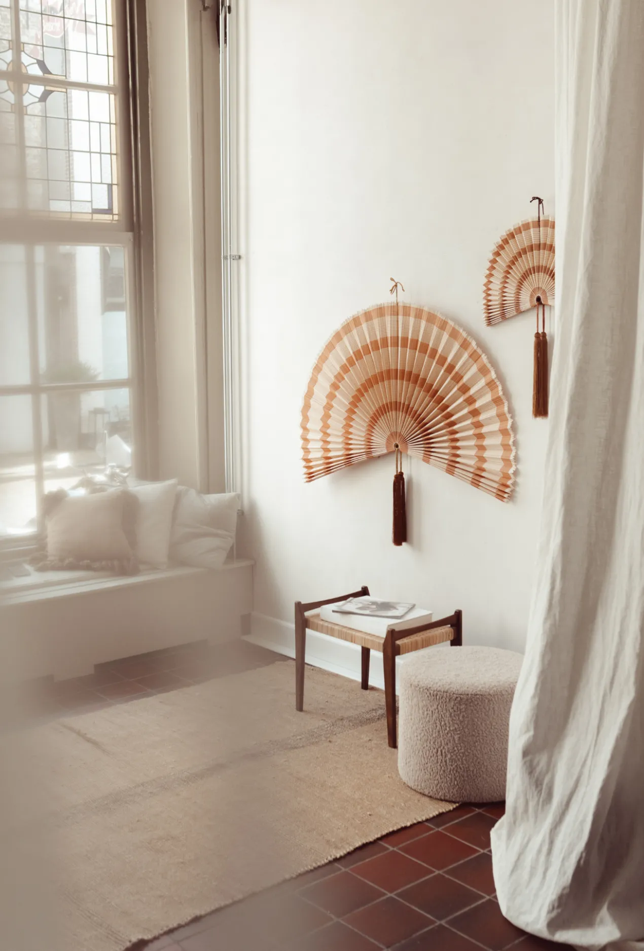 Wandornament bamboe waaier terracotta XL