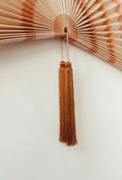 Wandornament bamboe waaier terracotta XL