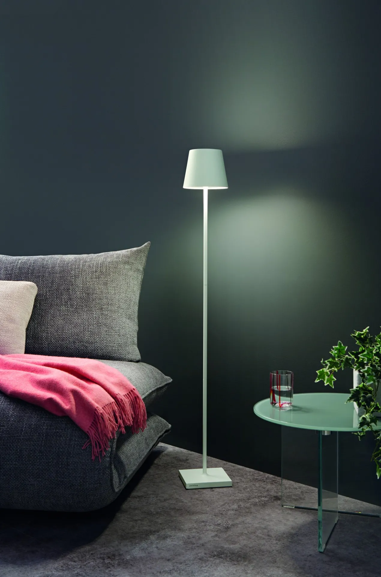Zafferano oplaadbare vloerlamp L