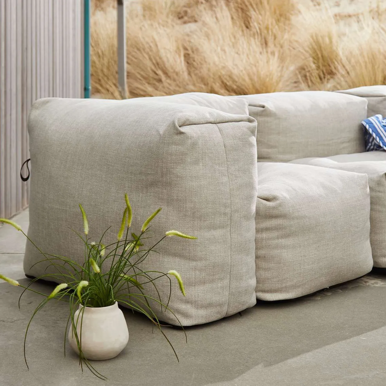 3-zitsbank Soft outdoor sand